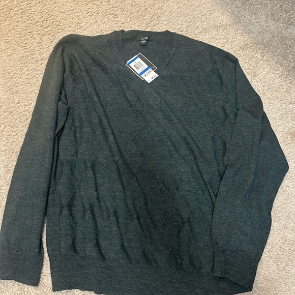 Alfani V-Neck Sweater in Deep Green - Picture 1 of 2